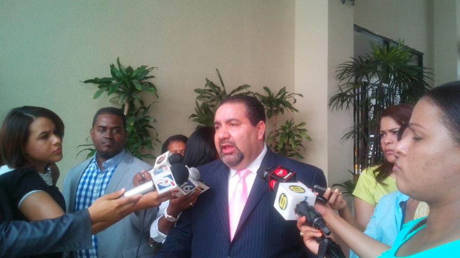 Rogelio Genao critica alianza  PLD-PRD