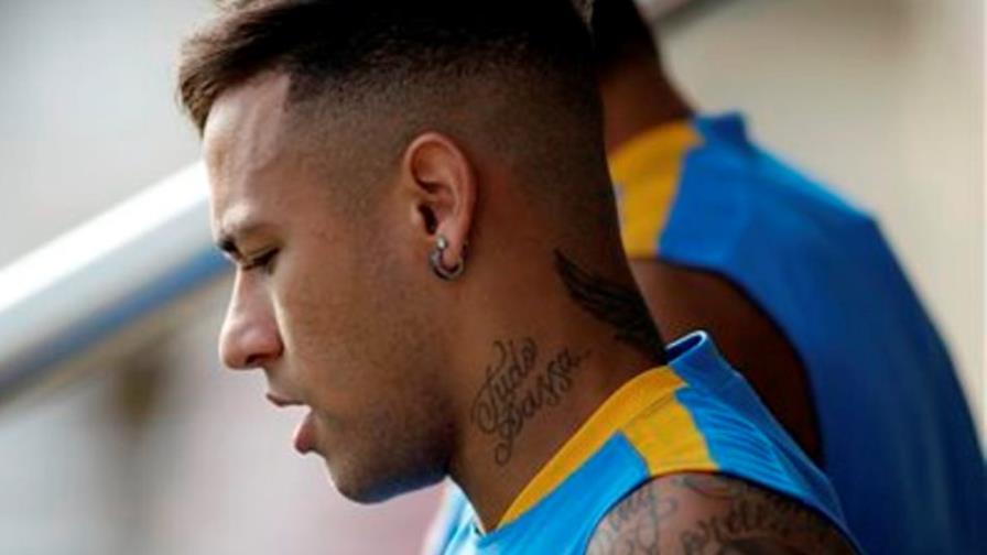 Barcelona contempla extender contrato de Neymar 