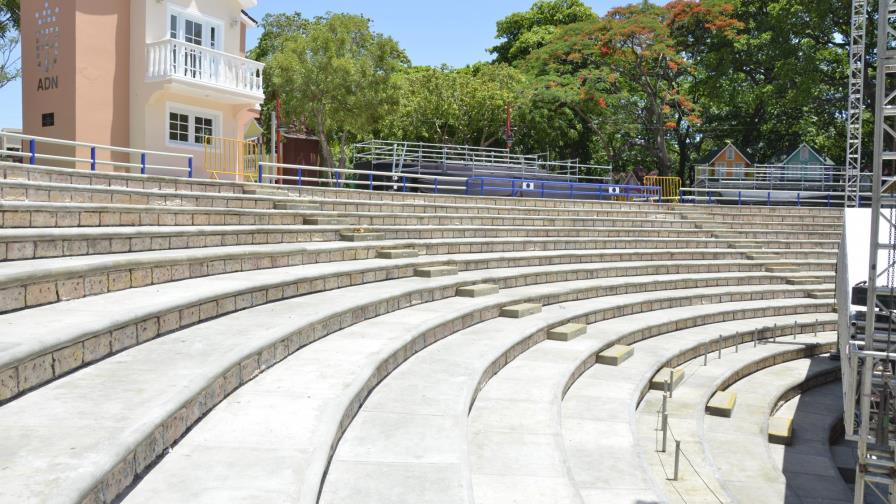 Técnicos de EE.UU. y nacionales bloquearían ruidos en anfiteatro Suryn Sanlley 