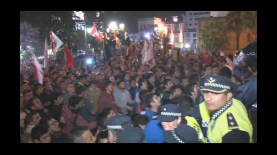 Choque entre policía y manifestantes en Argentina