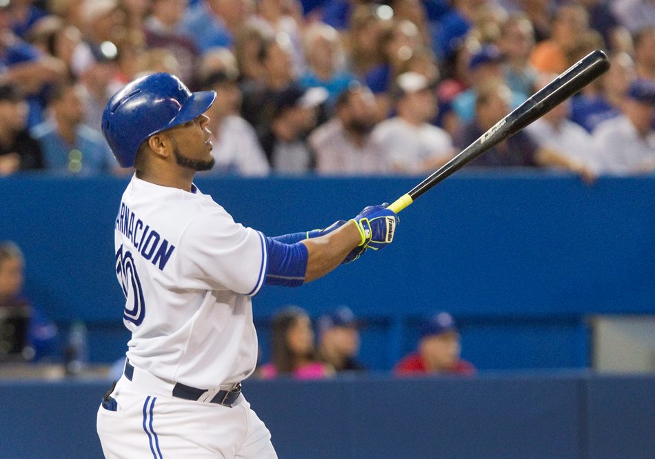 Edwin Encarnación amplio su racha bateando de hits en la Liga Americana