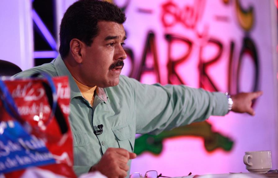Maduro hace advertencias en víspera de reunión bilateral de cancilleres