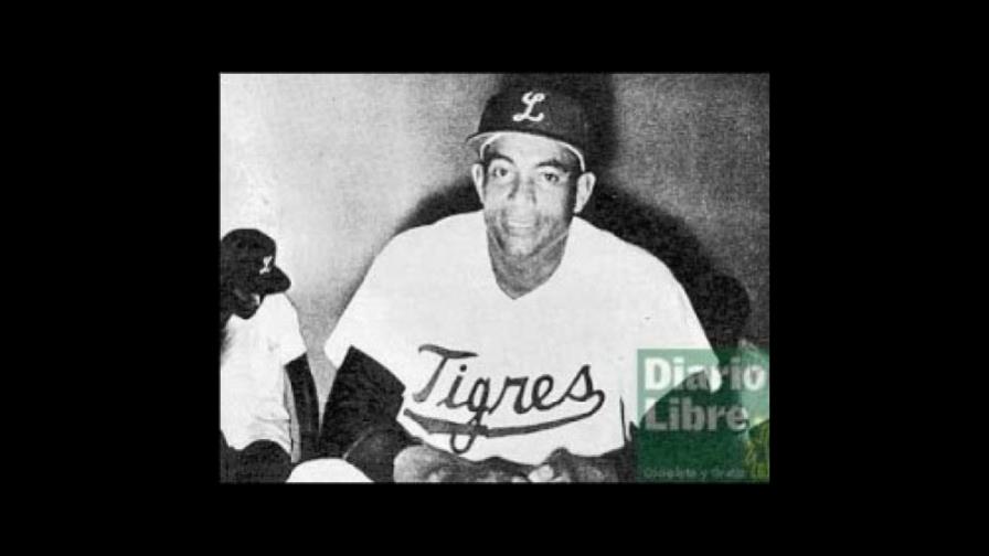 En 1951, un palco, 60 cheles y guagua, $0.05 En 1951, un palco, 60 cheles y guagua, $0.05