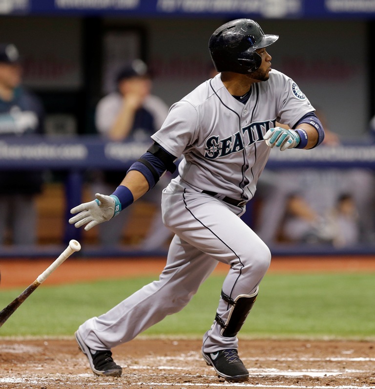 Robinson Canó lleva 30 dobles y está entre los líderes en la liga Americana