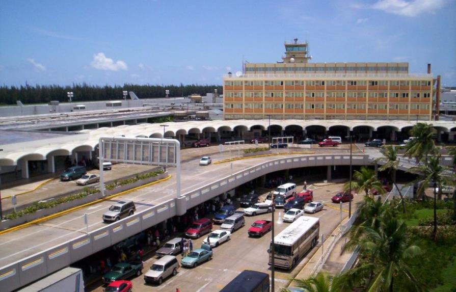 Cancelan 80 vuelos en Puerto Rico ante llegada de tormenta tropical Erika