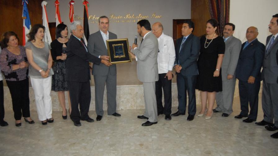 Descendientes de libaneses, sirios y palestinos reconocen a Luis Abinader