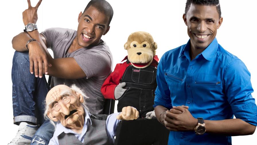 En Nader Teatro Bar: Fausto Mata y Liondy