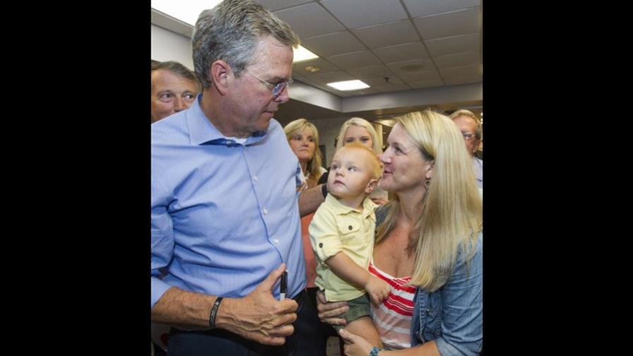 Jeb Bush ficha para su campaña presidencial en EEUU a exlíder del Congreso