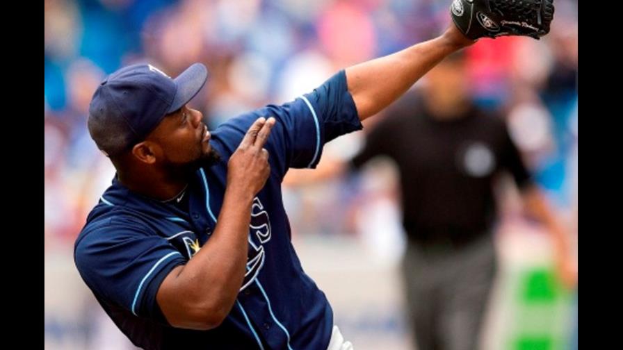 Cachorros adquieren al relevista dominicano Fernando Rodney 