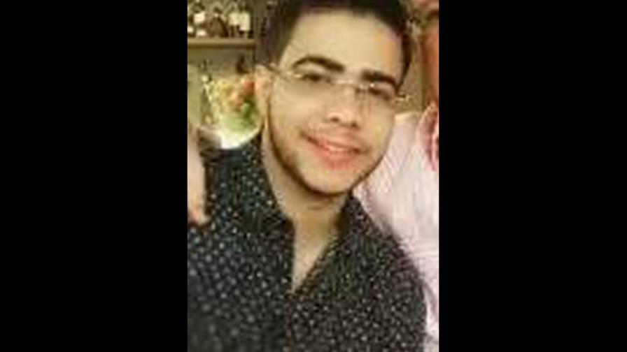 Sepultan hoy restos hijo de India Canela Sepultan hoy restos hijo de India Canela