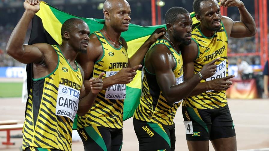 Usain Bolt eleva a Jamaica en relevos y gana 11er oro en mundiales Usain Bolt eleva a Jamaica en relevos y gana 11er oro en mundiales