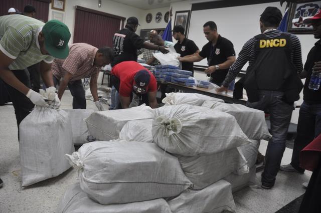 Director de la Autoridad Portuaria cree “complicidad” permite a capos traficar drogas por barcos