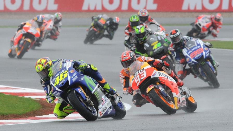 Rossi gana MotoGP de Gran Bretaña  y retoma liderato general