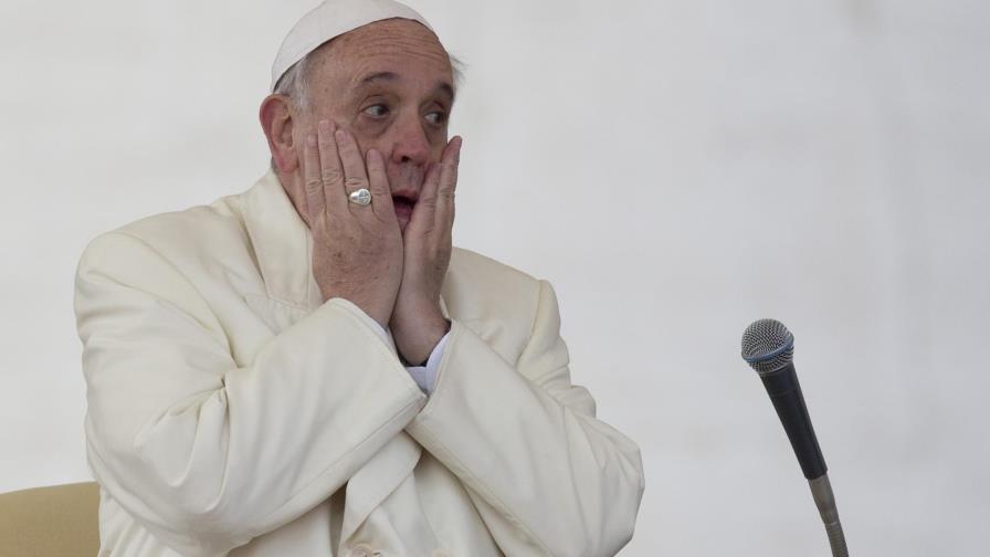 Papa Francisco insta a frenar los crímenes contra migrantes Papa Francisco insta a frenar los crímenes contra migrantes