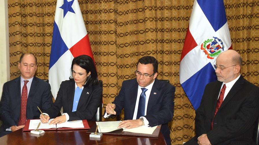 República Dominicana y Panamá suscriben  convenio de  intercambio de alertas migratorias