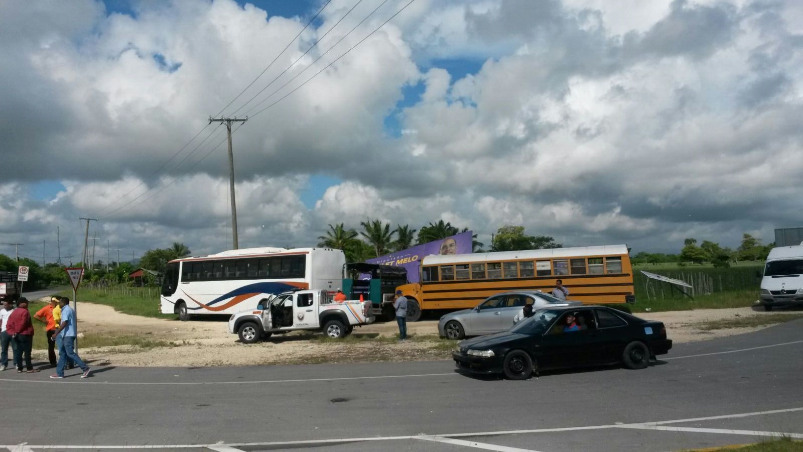 Accidente de tránsito entre dos camiones en Punta Cana.