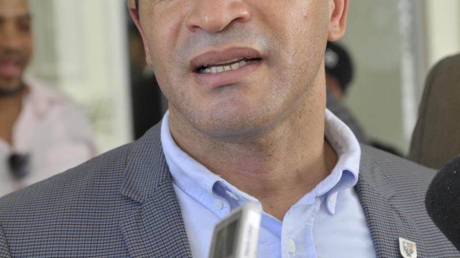 Alcalde de Santo Domingo Este promete recoger la basura antes del fin de semana