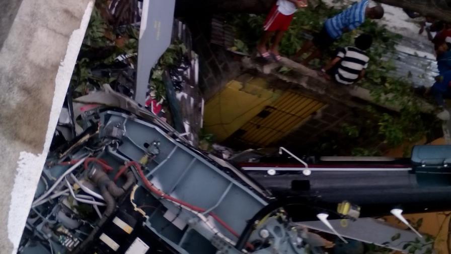 A piloto accidentado le robaron hasta los tenis; viviendas también fueron desvalijadas A piloto accidentado le robaron hasta los tenis; viviendas también fueron desvalijadas