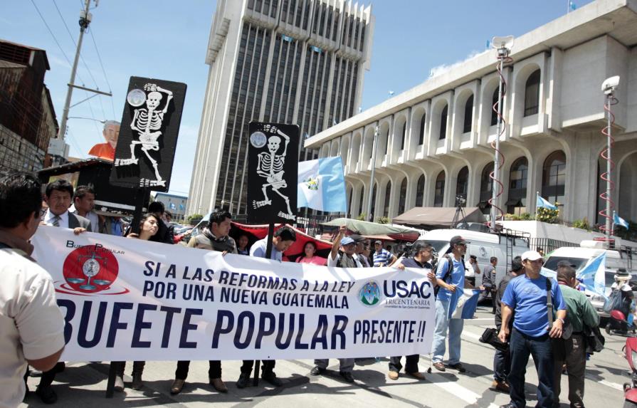  OEA, ONU y Gobiernos celebran vía elegida en Guatemala para salir de crisis