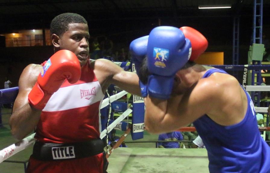 Púgiles de dominicanos ganan en apertura Copa Romana de Boxeo