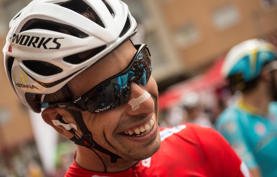 Oliveira gana 13ra etapa de la Vuelta, Aru sigue de líder 
