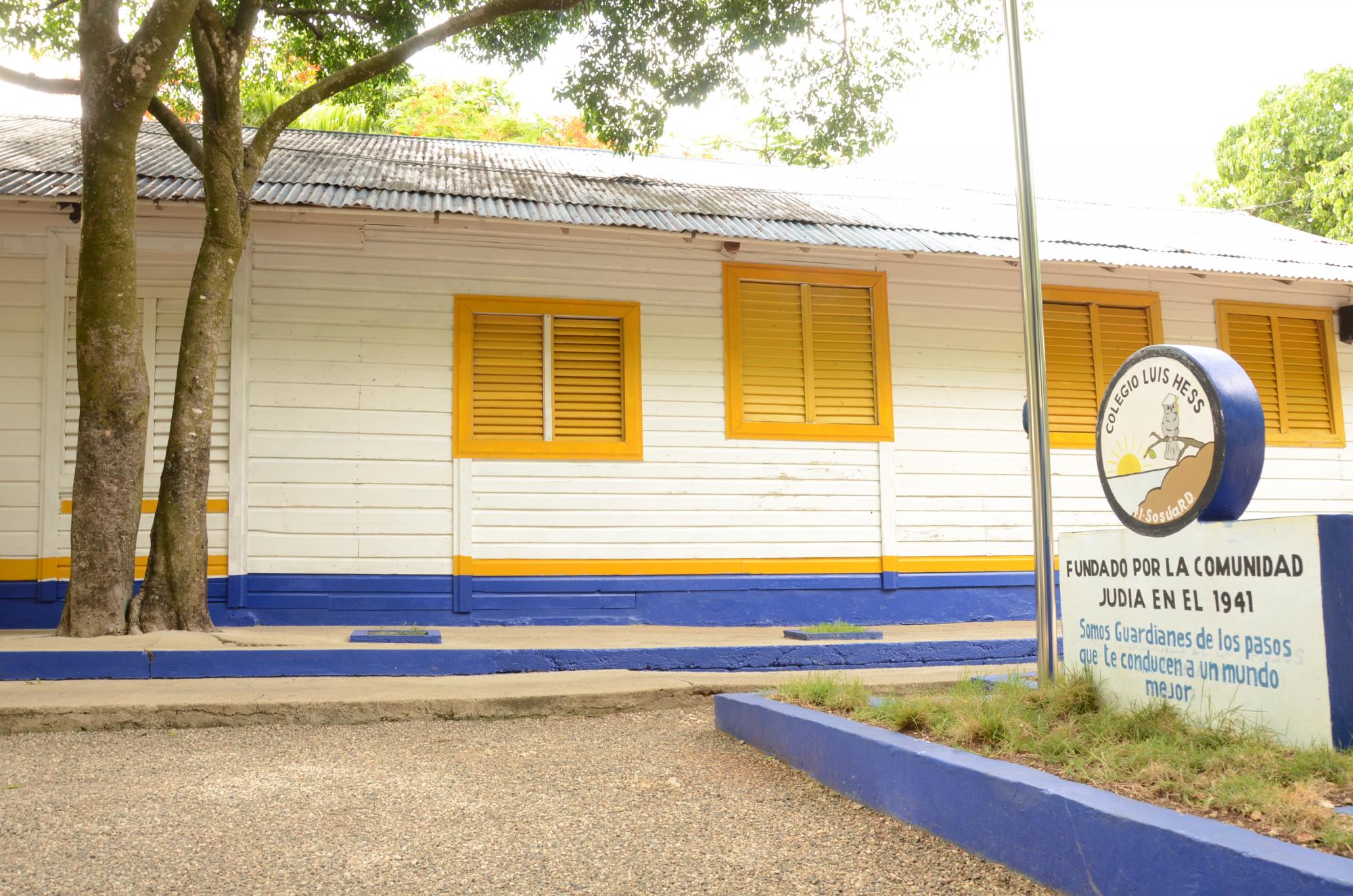 Colegio Luis Hess fundado por la comunidad judía en 1941. 