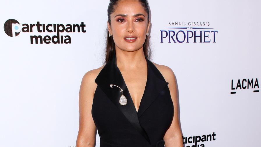 Jueza concede a Hayek orden de alejamiento contra 2 mujeres 