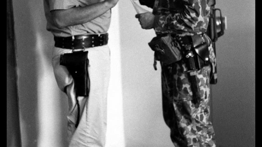 Los Comandos y el Carisma de Montes