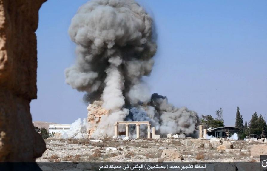 Funcionario: Radicales destruyen tumbas históricas en Siria 