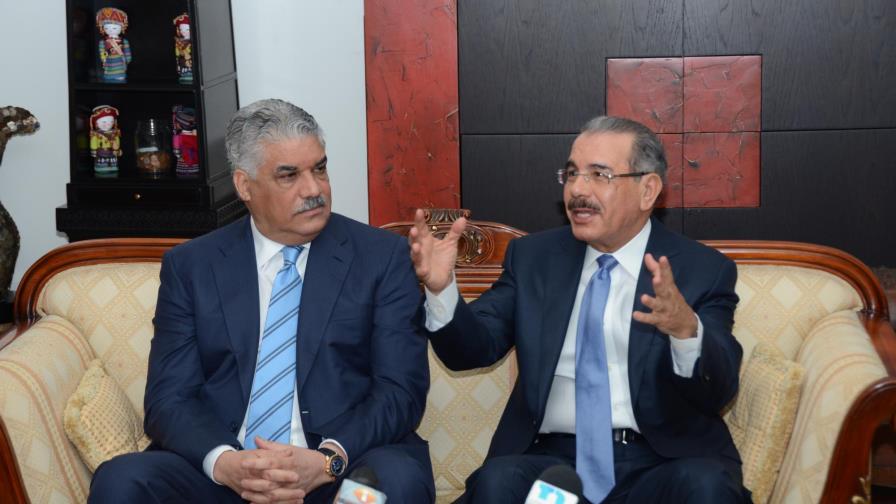 Medina y Vargas firman hoy un acuerdo histórico Medina y Vargas firman hoy un acuerdo histórico