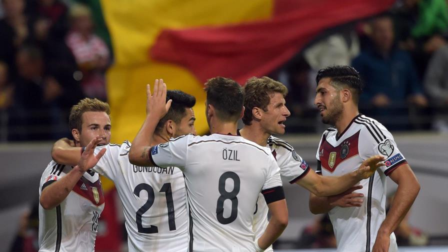 Alemania vence a Polonia y es líder de grupo