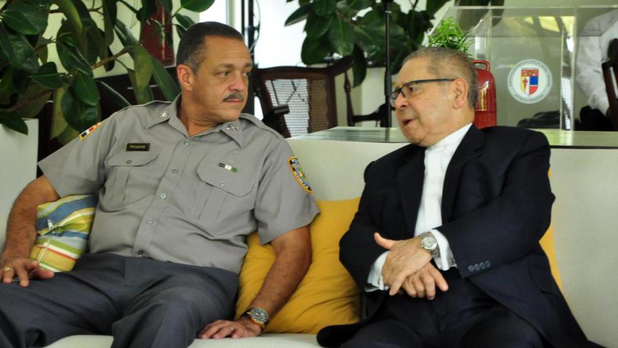 Empresarios de Santiago externan sus preocupaciones al jefe de la Policía Nacional