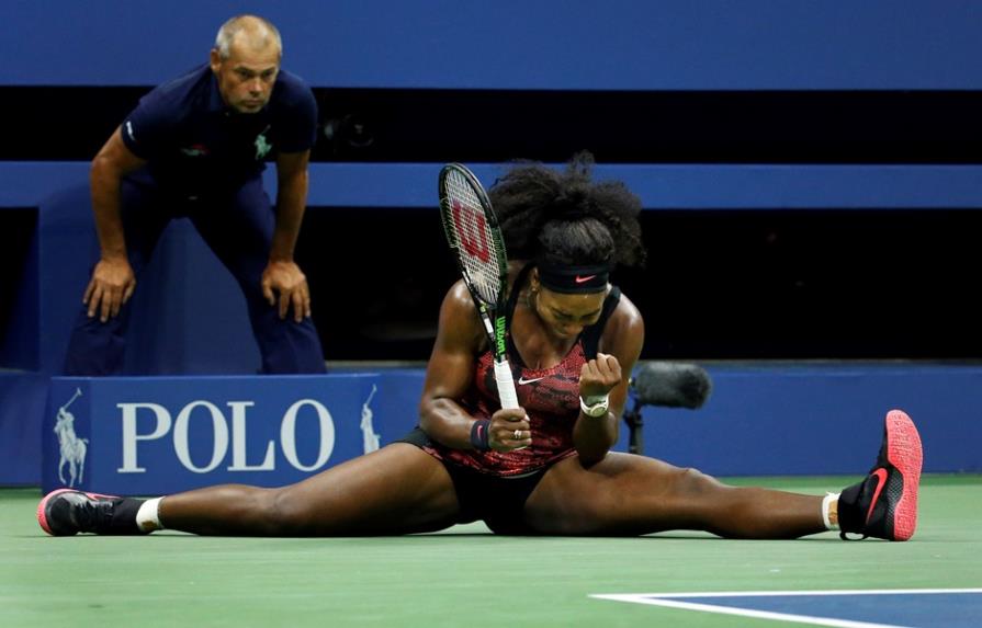 Serena sufre pero sigue tras Grand Slam; Rafael Nadal es eliminado 