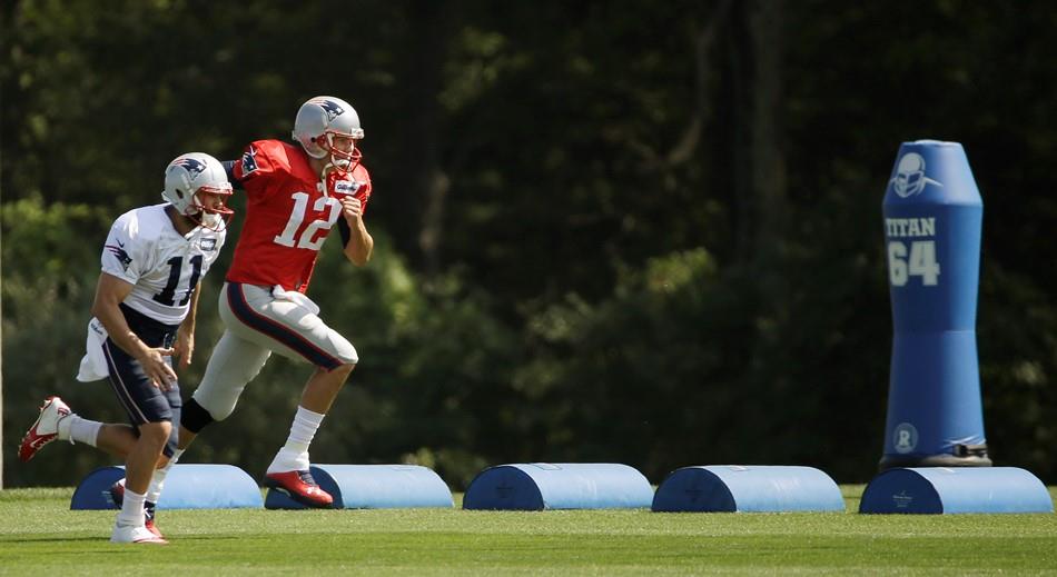 Entrenador de los Patriots afirma que Tom Brady “nunca se fue”