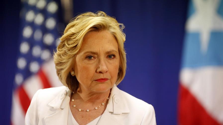 Clinton pagó a funcionario para mantener polémico correo privado, según Post 