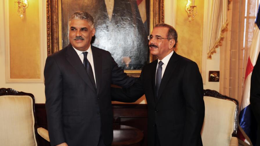 Danilo Medina y Miguel Vargas decidirán esta tarde candidaturas