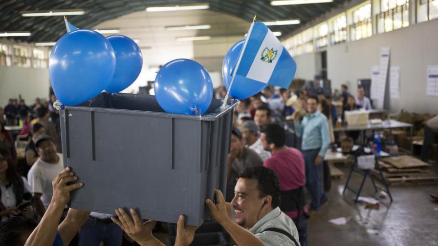 Ira, asco por corrupción marcan elecciones en Guatemala 