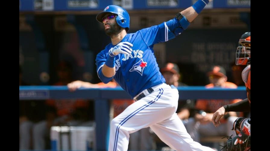 Líderes en las Grandes Ligas; José Bautista: Dominicano Estrella