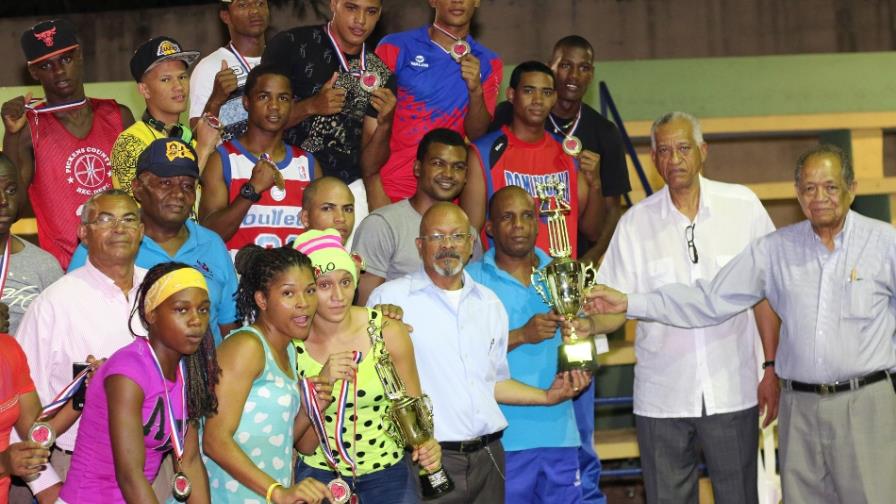 Dominicana gana Copa Romana de Boxeo en masculino y femenino