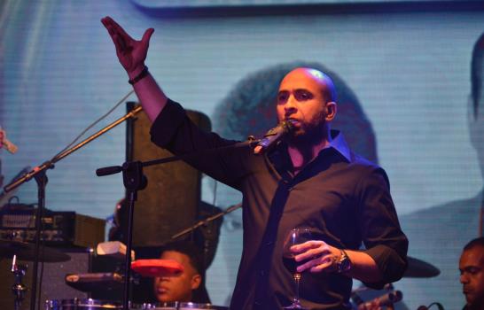 Vuelve “aTributos     by Temores”