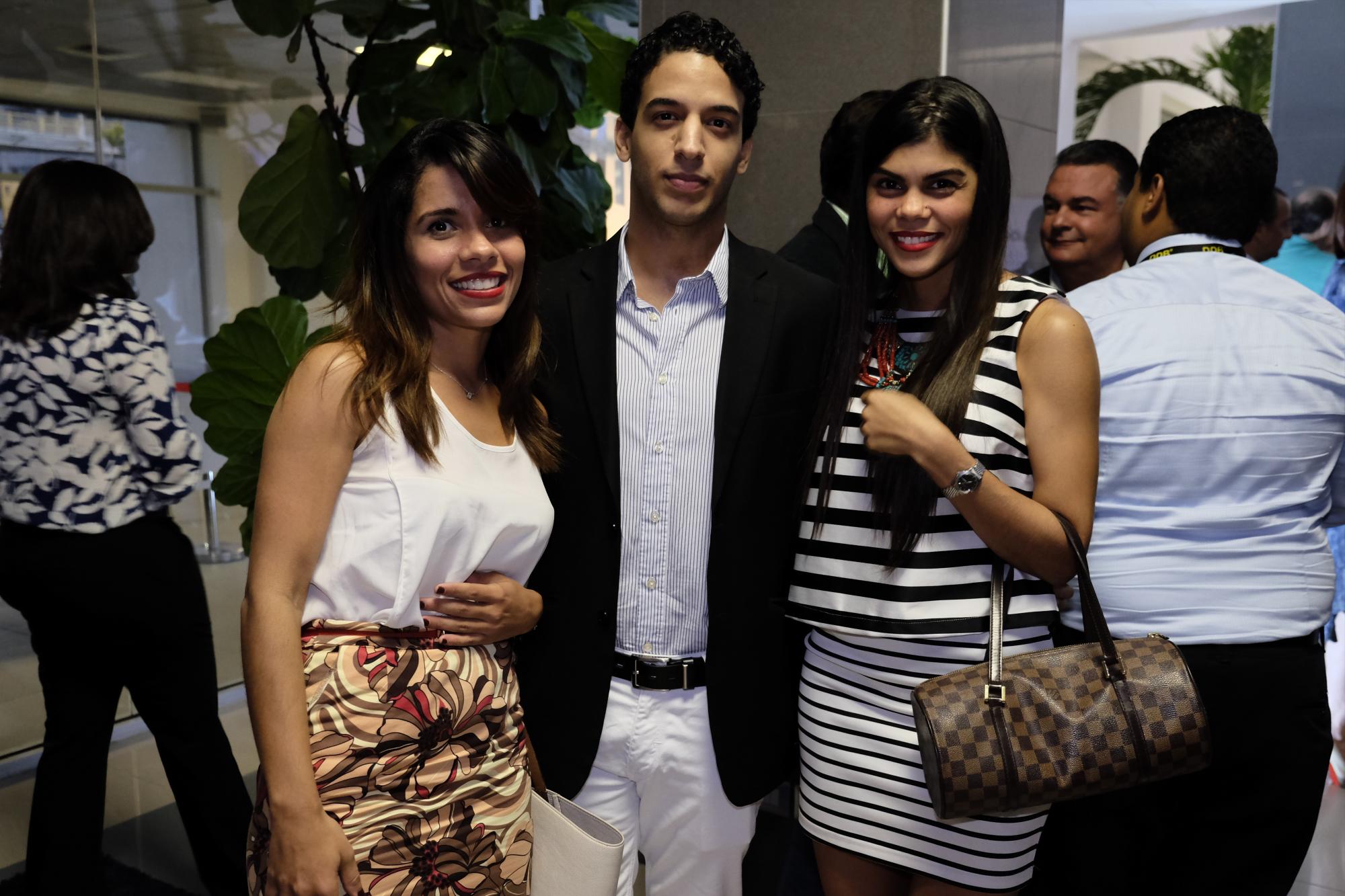 Vanessa Ramos, Félix Bodden y Mariel Frías.