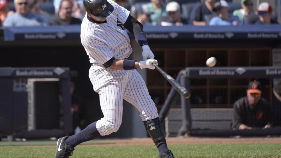 Alex supera con jonrón 29 a Carew como el latino con más hits en la historia 