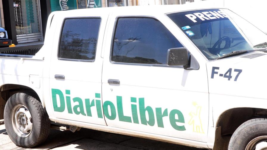 Alcaldía de Santiago pide disculpa por arbitrios a vehículos de la prensa  