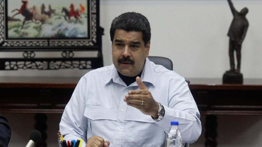 Maduro amplía cierre fronterizo con Colombia y aumenta presencia militar