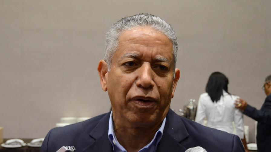 Héctor Guzmán se retira del comando de campaña del PRM