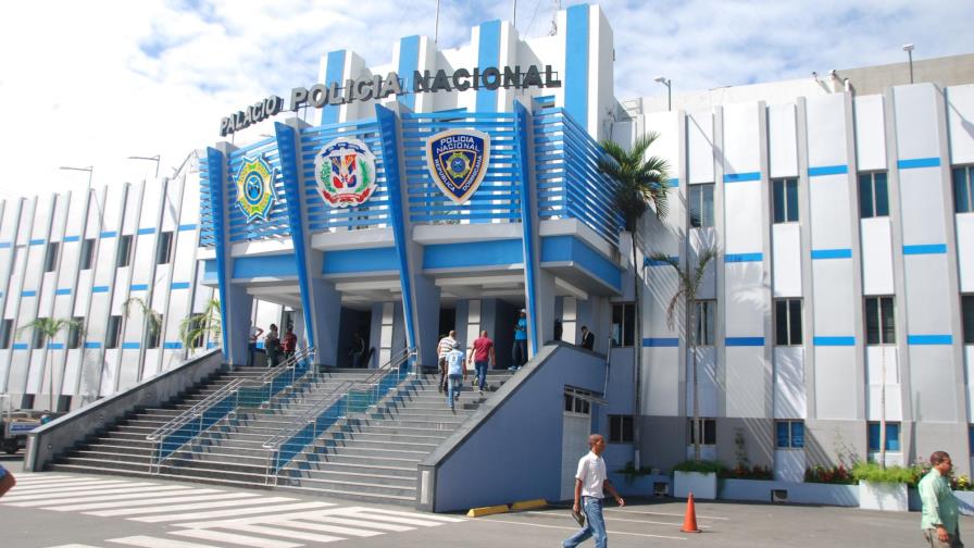 La Policía apresa a tres por la muerte de dos comerciantes