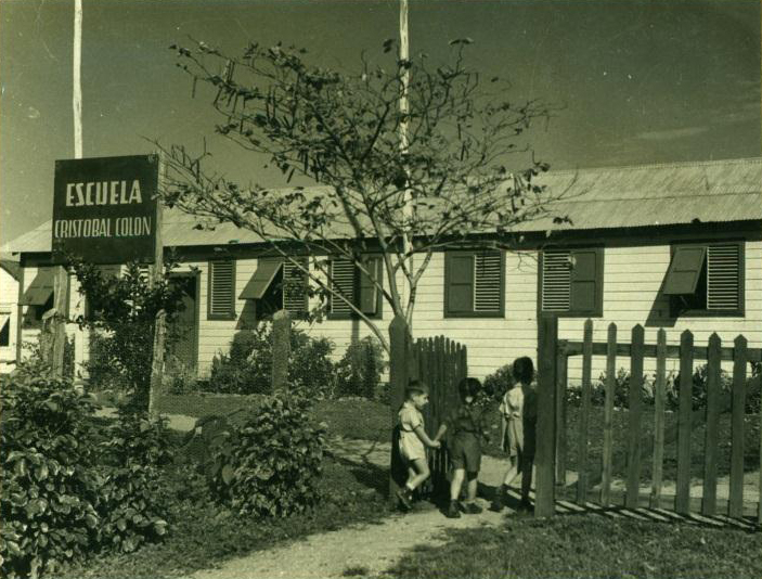 Escuela Cristóbal Colón ahora Luis Hess.
