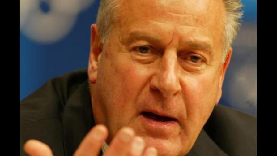 Asesor de FIFA sugiere limitar mandatos como parte de reformas