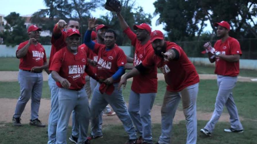 Las Ranas logran la corona 15 en torneo de softbol de la ACD