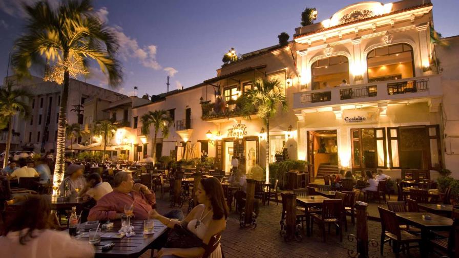 Seguimos con la Ciudad Colonial Seguimos con la Ciudad Colonial